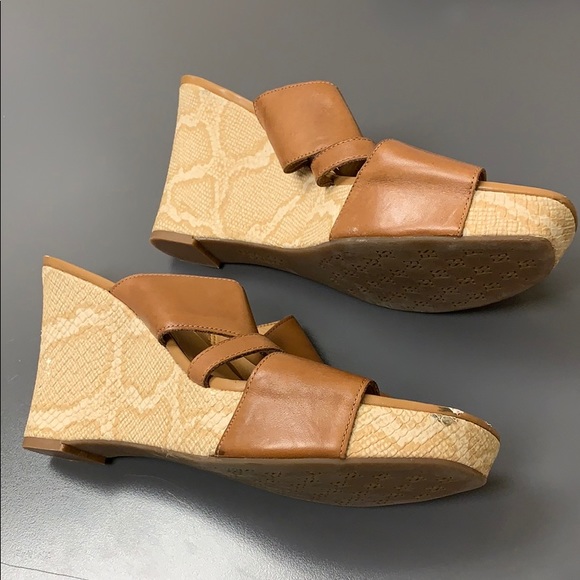 Franco Sarto Carlitos Wedges - Picture 3 of 8